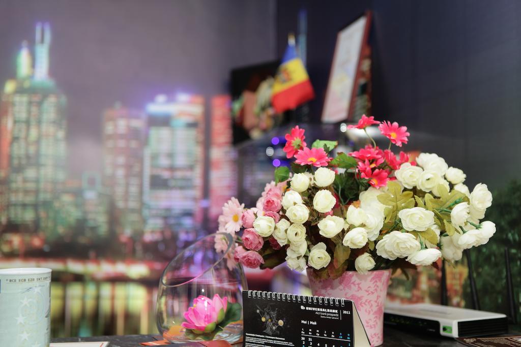 Imperial Hotel Chisinau Eksteriør bilde