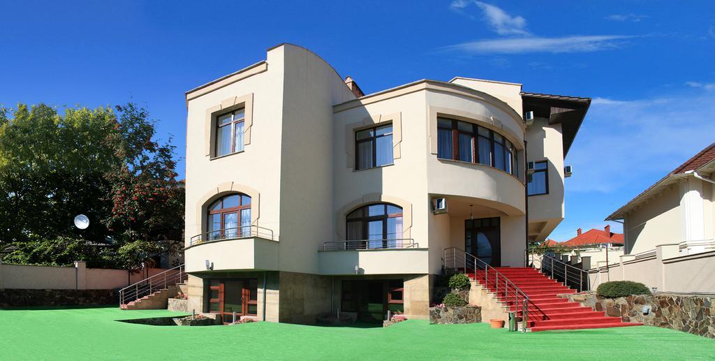Imperial Hotel Chisinau Eksteriør bilde