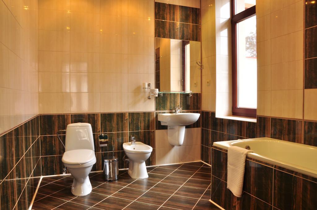 Imperial Hotel Chisinau Eksteriør bilde