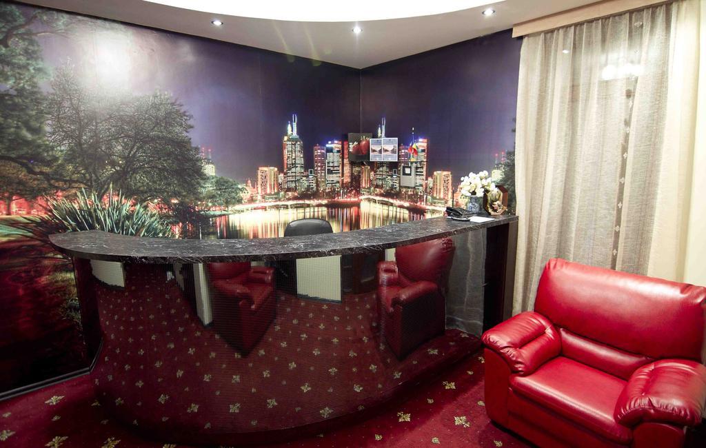 Imperial Hotel Chisinau Eksteriør bilde